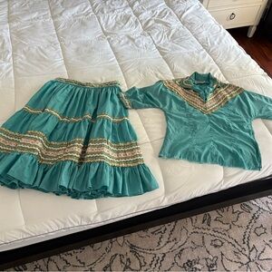 Saguaro Patio Fashions Teal Garment
